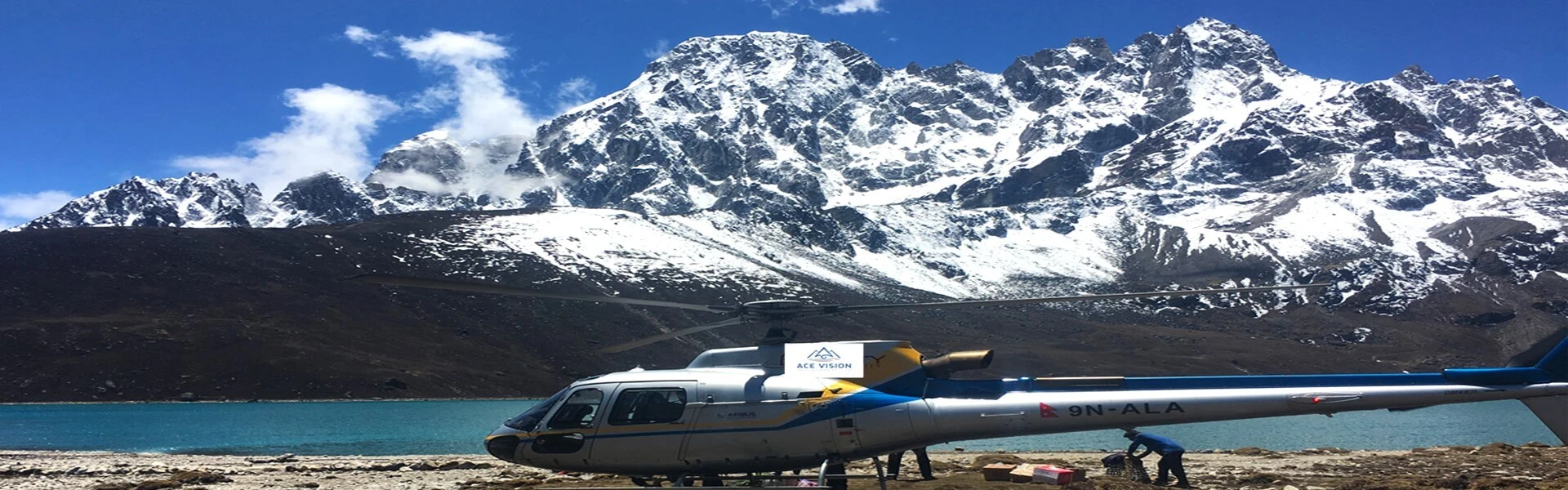 booking flights helicopter charter service