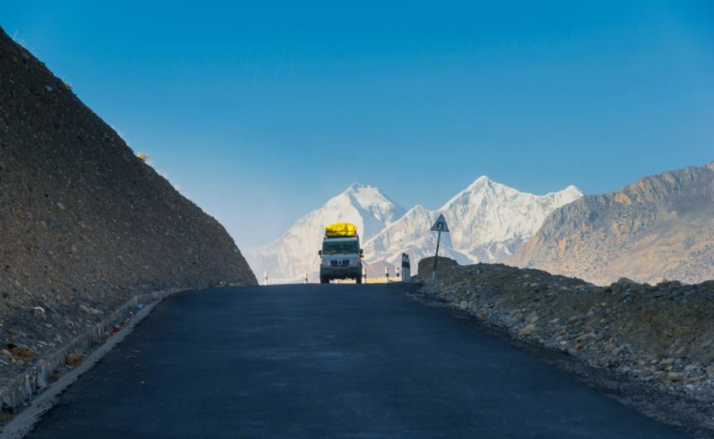 Upper Mustang Jeep Tour