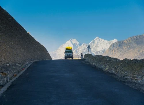 Upper Mustang Jeep Tour